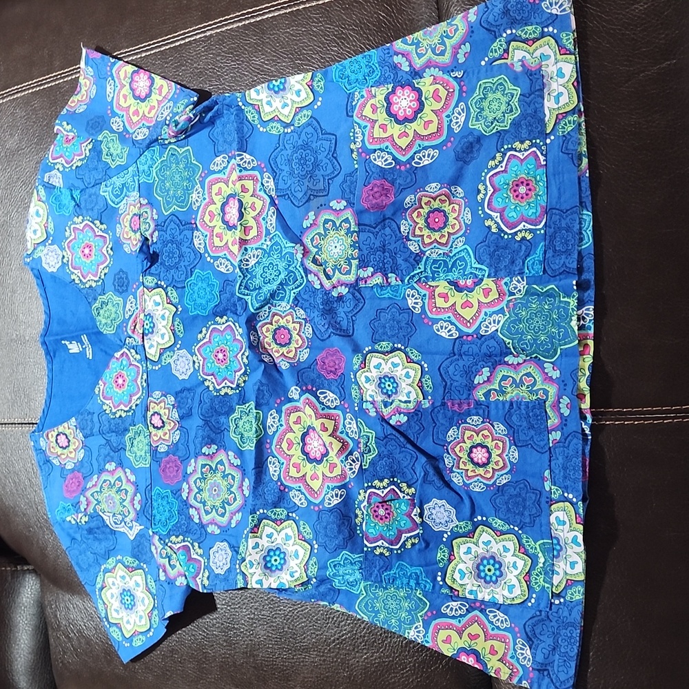 Large scrub top